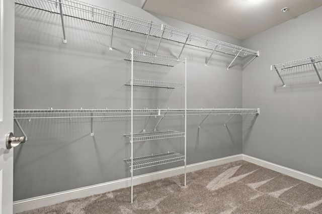 99 Silverstone Ln, Hermitage, TN 37076