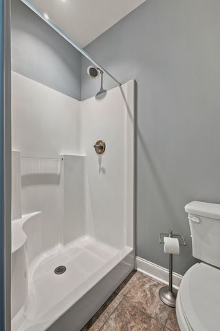 99 Silverstone Ln, Hermitage, TN 37076