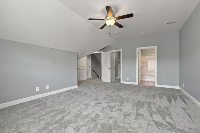 99 Silverstone Ln, Hermitage, TN 37076