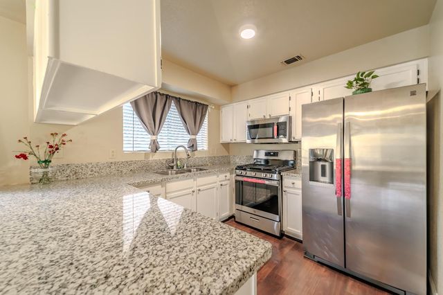 3930 Samos Way, Sacramento, CA 95823