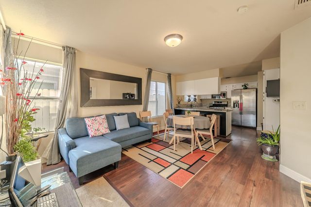 3930 Samos Way, Sacramento, CA 95823