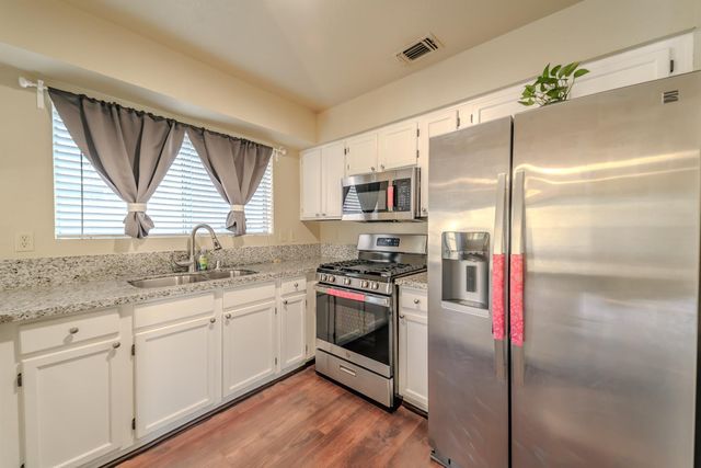 3930 Samos Way, Sacramento, CA 95823