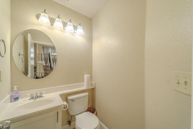 3930 Samos Way, Sacramento, CA 95823