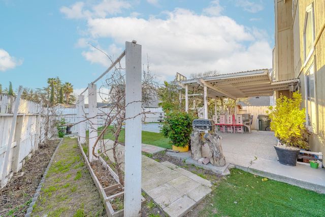 3930 Samos Way, Sacramento, CA 95823