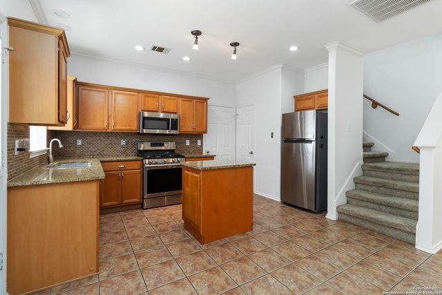 9002 Acorn Forest, San Antonio, TX 78251