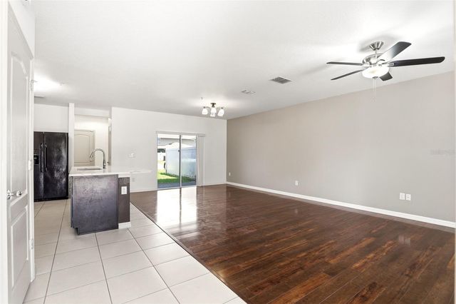 4813 APPLE BLOSSOM LANE, St Cloud, FL 34771