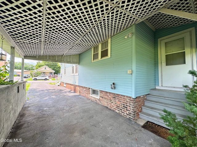 2 McConnell Avenue, Ravena, NY 12143