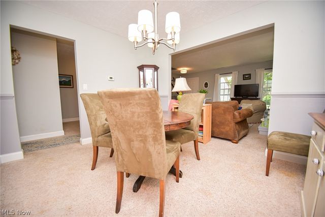 1022 S Court Street, Medina, OH 44256