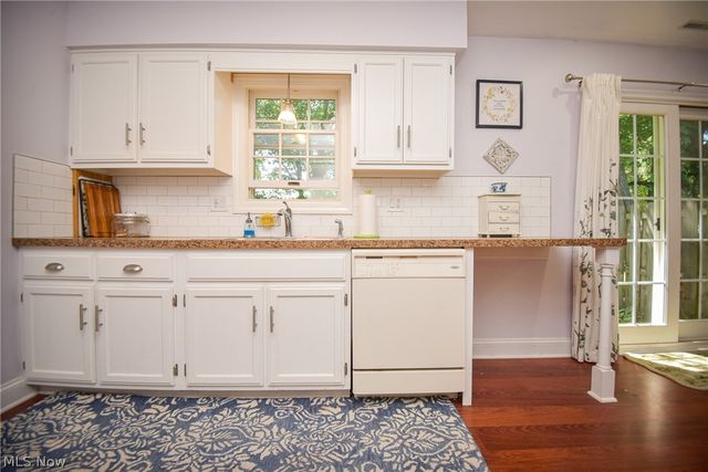 1022 S Court Street, Medina, OH 44256