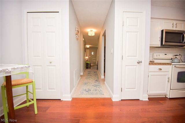 1022 S Court Street, Medina, OH 44256