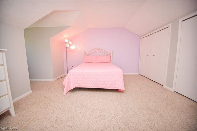 1022 S Court Street, Medina, OH 44256