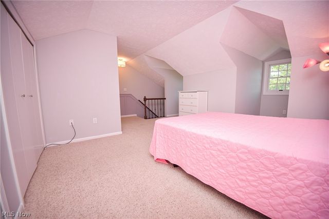 1022 S Court Street, Medina, OH 44256