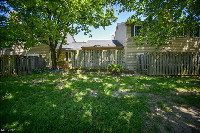 1022 S Court Street, Medina, OH 44256