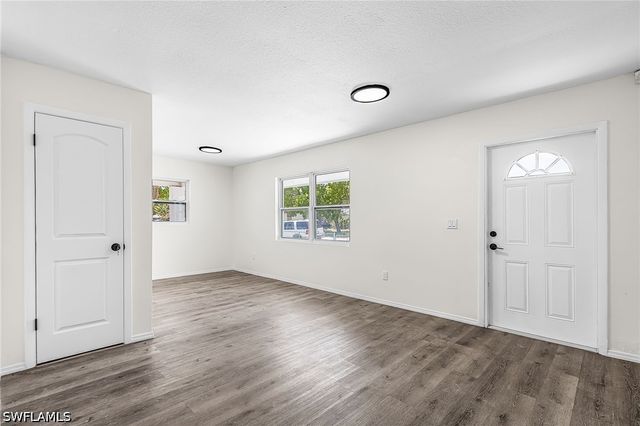 1480 Apollo DR, Fort Myers, FL 33905