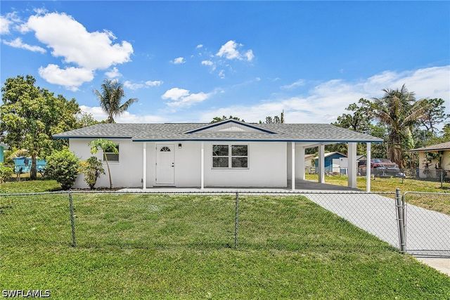 1480 Apollo DR, Fort Myers, FL 33905