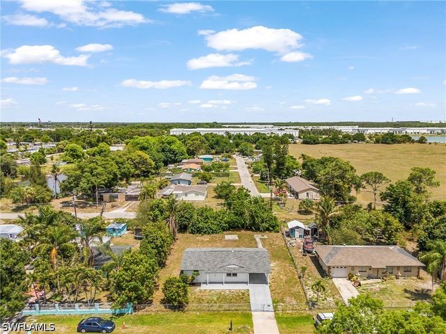 1480 Apollo DR, Fort Myers, FL 33905