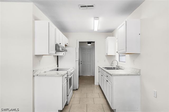 1480 Apollo DR, Fort Myers, FL 33905