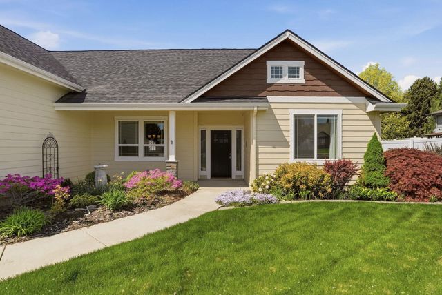 7521 N E St, Spokane, WA 99208