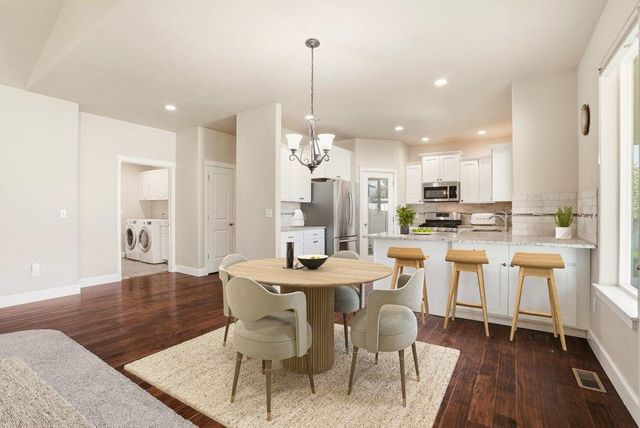 7521 N E St, Spokane, WA 99208