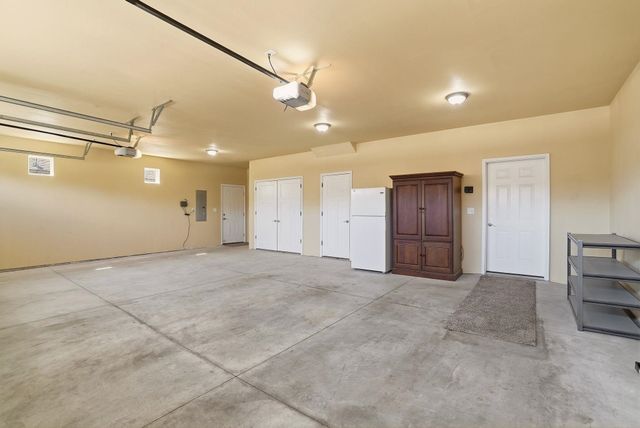 7521 N E St, Spokane, WA 99208