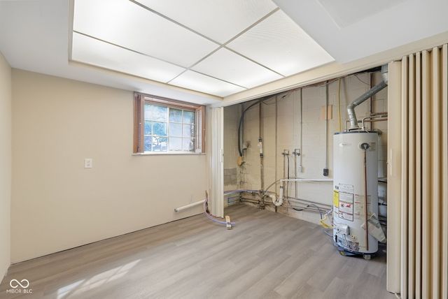 5158 Brendonshire Court E, Indianapolis, IN 46226