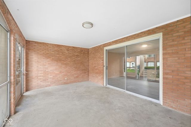 5158 Brendonshire Court E, Indianapolis, IN 46226