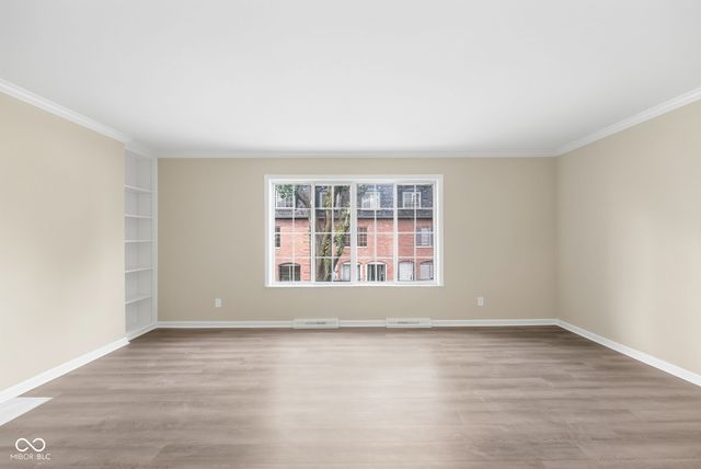 5158 Brendonshire Court E, Indianapolis, IN 46226