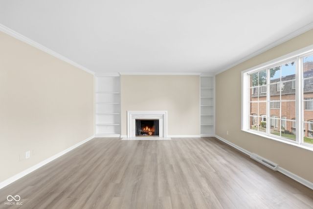 5158 Brendonshire Court E, Indianapolis, IN 46226
