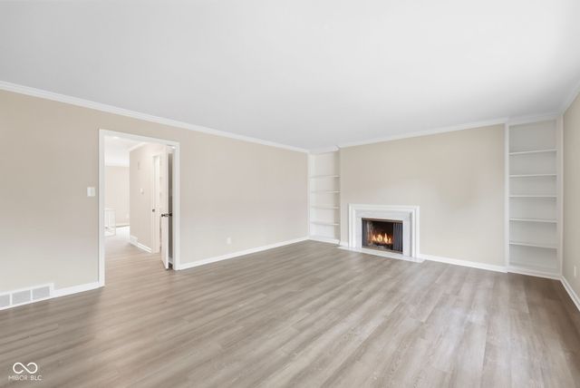 5158 Brendonshire Court E, Indianapolis, IN 46226
