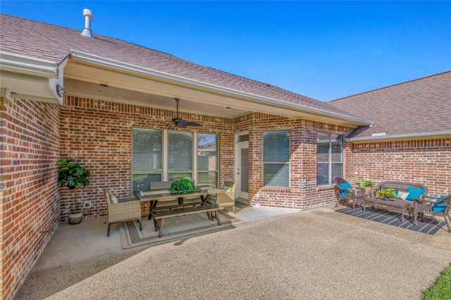 406 Cold Spring Drive, College Station, TX 77845