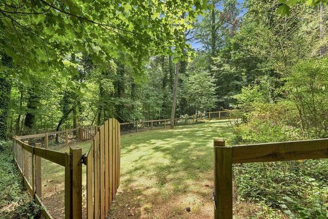 23 Saddle Mountain Road SE, Rome, GA 30161
