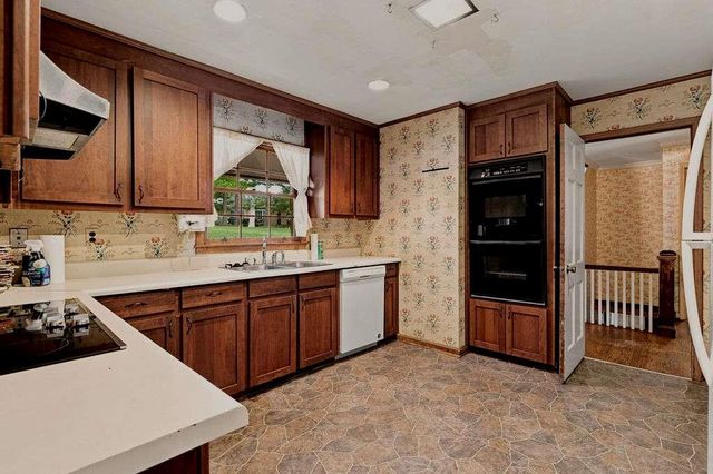 23 Saddle Mountain Road SE, Rome, GA 30161