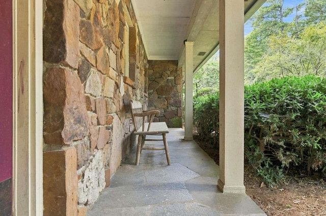 23 Saddle Mountain Road SE, Rome, GA 30161