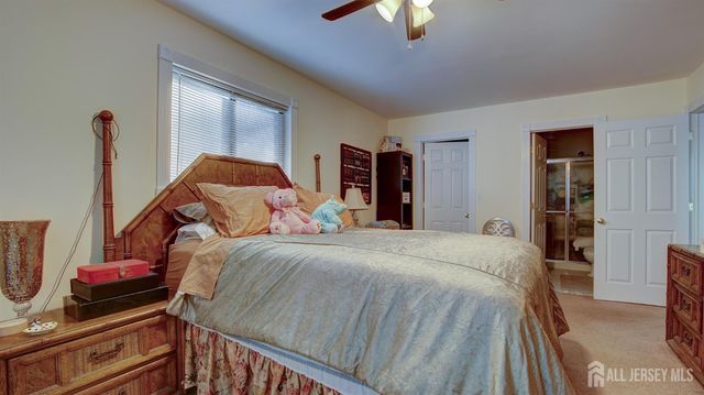 86 Arrowood Road G, Manalapan, NJ 07726