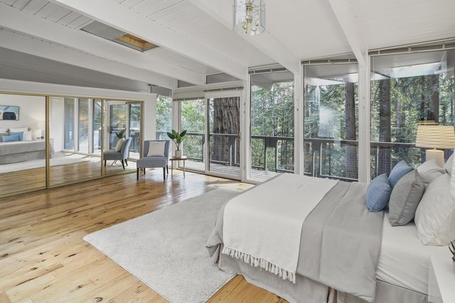 320 Grandview Drive, Woodside, CA 94062