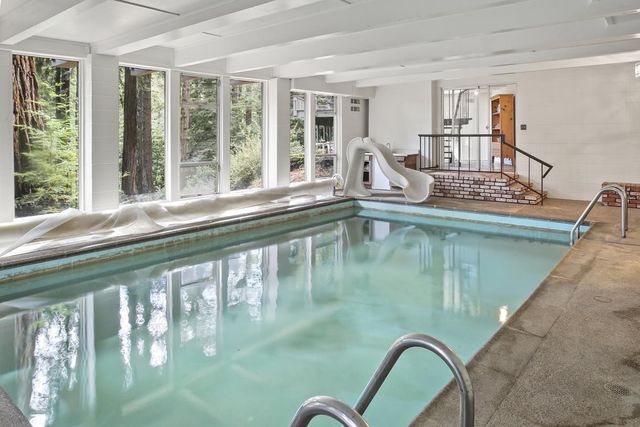 320 Grandview Drive, Woodside, CA 94062