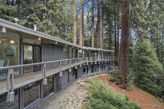 320 Grandview Drive, Woodside, CA 94062