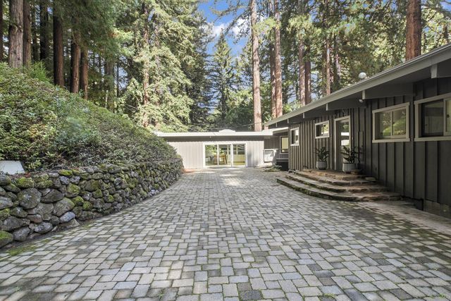 320 Grandview Drive, Woodside, CA 94062