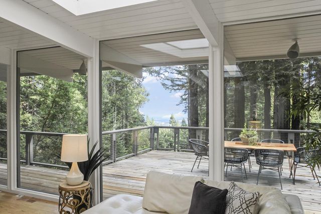 320 Grandview Drive, Woodside, CA 94062