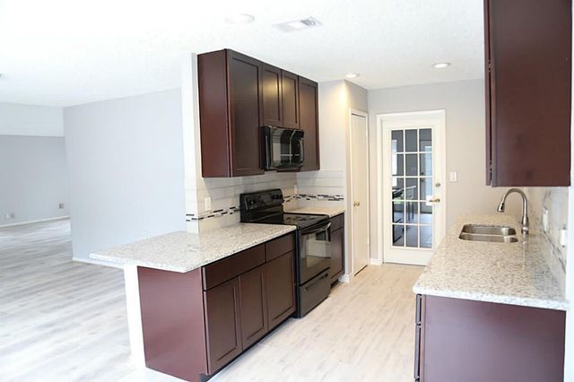 2338 Sunset, Sugar Land, TX 77478