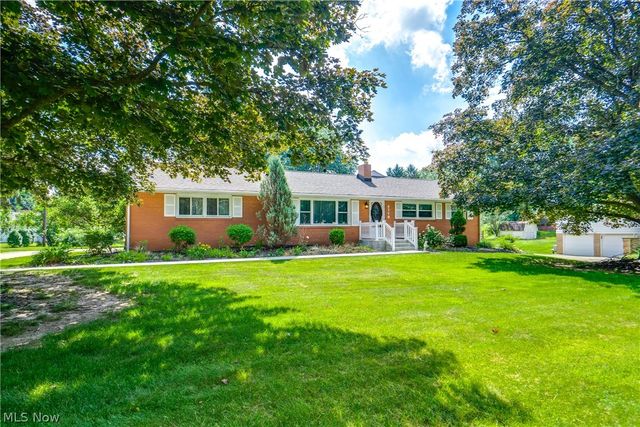 4710 Brunnerdale Avenue NW, Canton, OH 44718