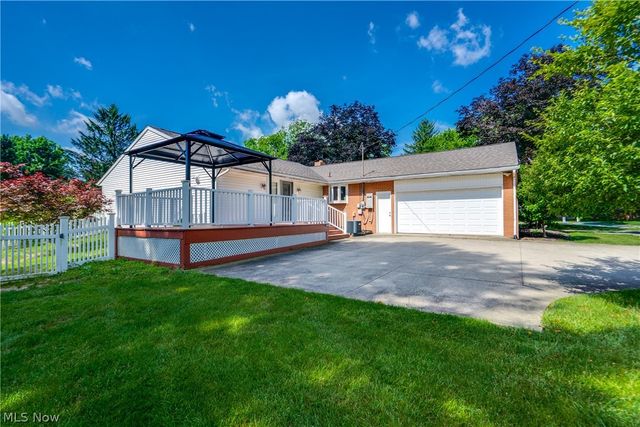 4710 Brunnerdale Avenue NW, Canton, OH 44718