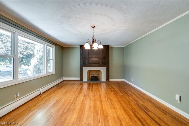 4710 Brunnerdale Avenue NW, Canton, OH 44718