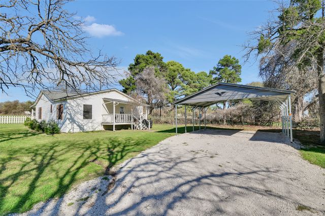 5645 Banks Road, Fort Worth, TX 76140