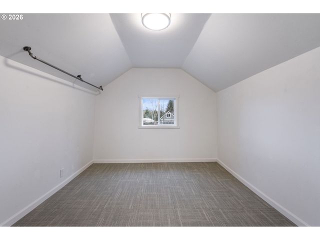 25106 Ne 25TH St, Camas, WA 98607