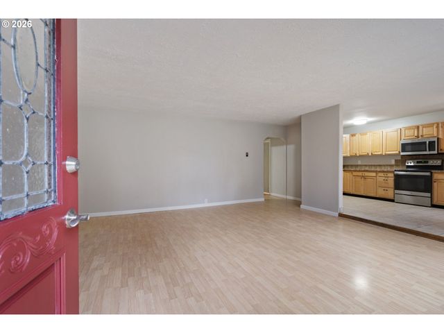 25106 Ne 25TH St, Camas, WA 98607