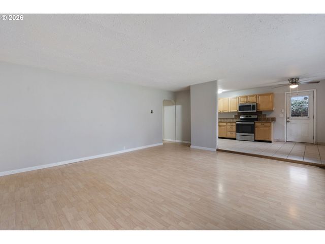 25106 Ne 25TH St, Camas, WA 98607