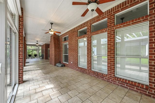 146 River Run Drive, Azle, TX 76020