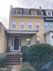 812 UPSHUR ST NW, Washington, DC 20011