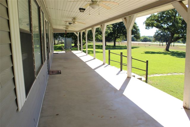 5050 Highway 67 377N, Comanche, TX 76442